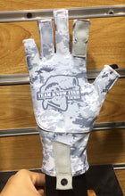 Load image into Gallery viewer, UPF50 Performance Fishing Gloves - Teamknowfish Tackle